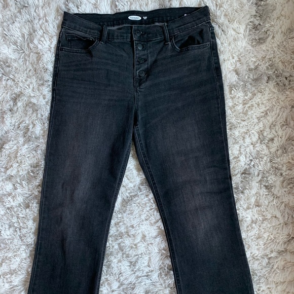 Mid-rise flare jeans!! - Picture 2 of 2